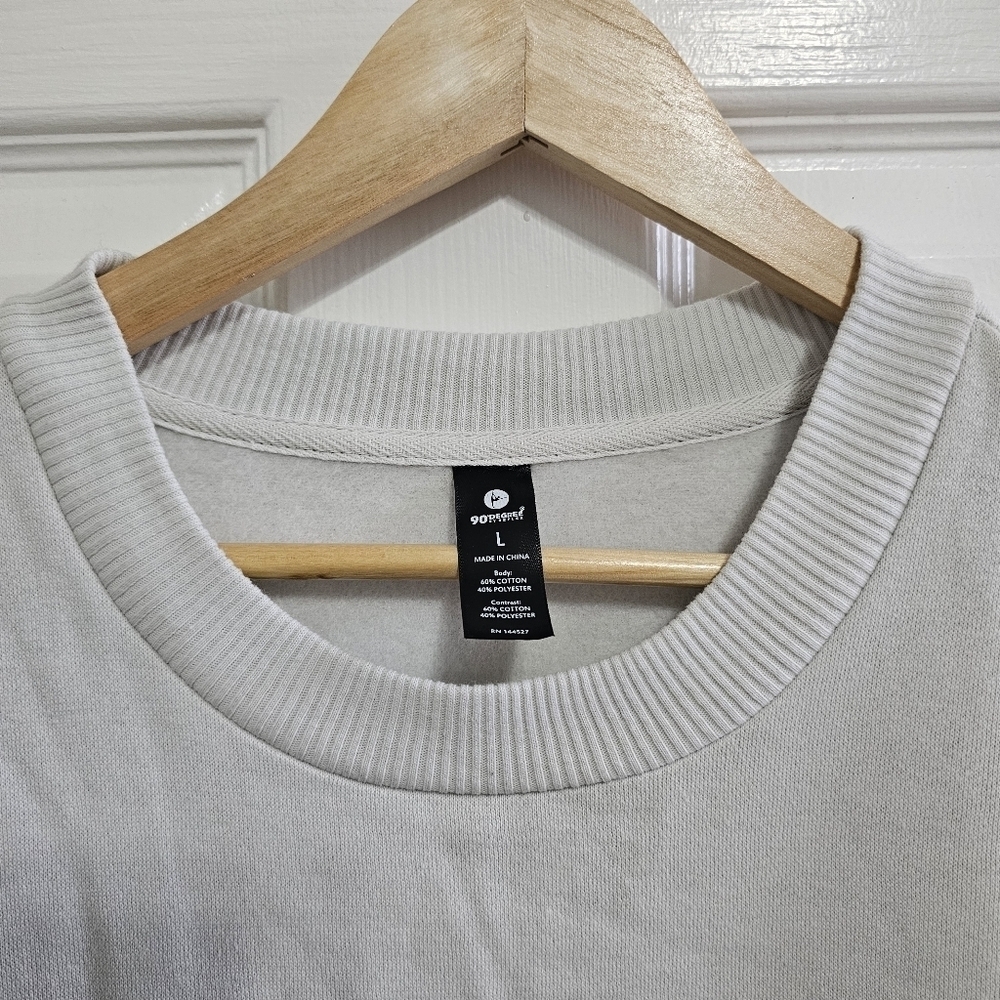 Sporty crew pullover sweatshirt cream stone color top size large nwt - Picture 2 of 6